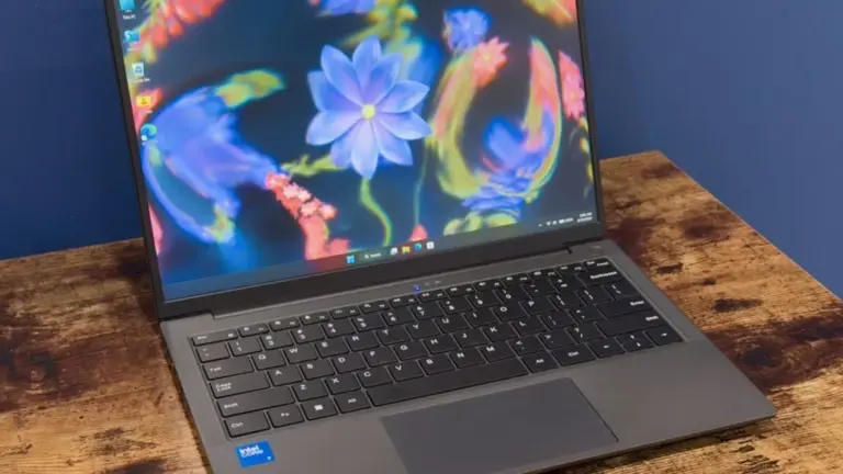 Review: Chuwi’s $449 Unibook Laptop is a Funhouse Mirror MacBook Neo