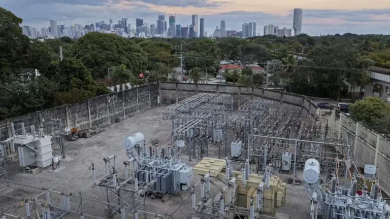 White House Declares National Emergency Over U.S. Bulk Power System: High Stakes for AI Data Centers and the Energy Supply Chain