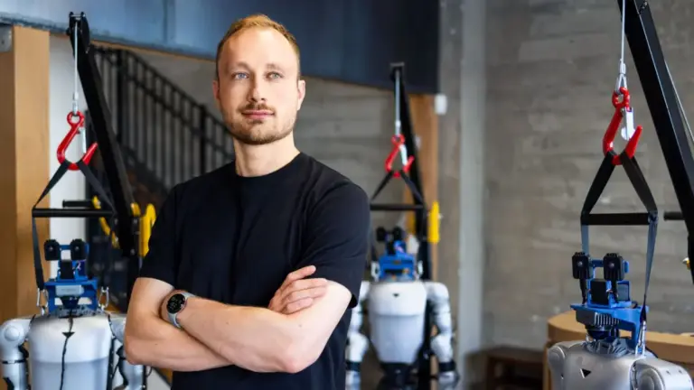 Inside the Mind of Danijar Hafner: The AI Prodigy Teaching Humanoid Robots How to "Dream" Their Way Into the Real World
